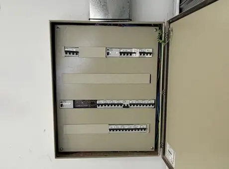 electricistas