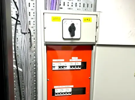 electricistas